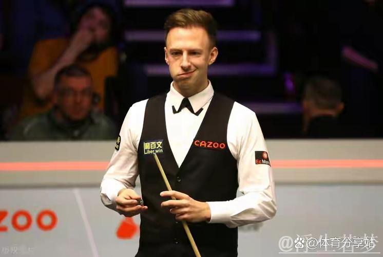 特鲁姆普与塞尔比争夺斯诺克英锦赛冠军